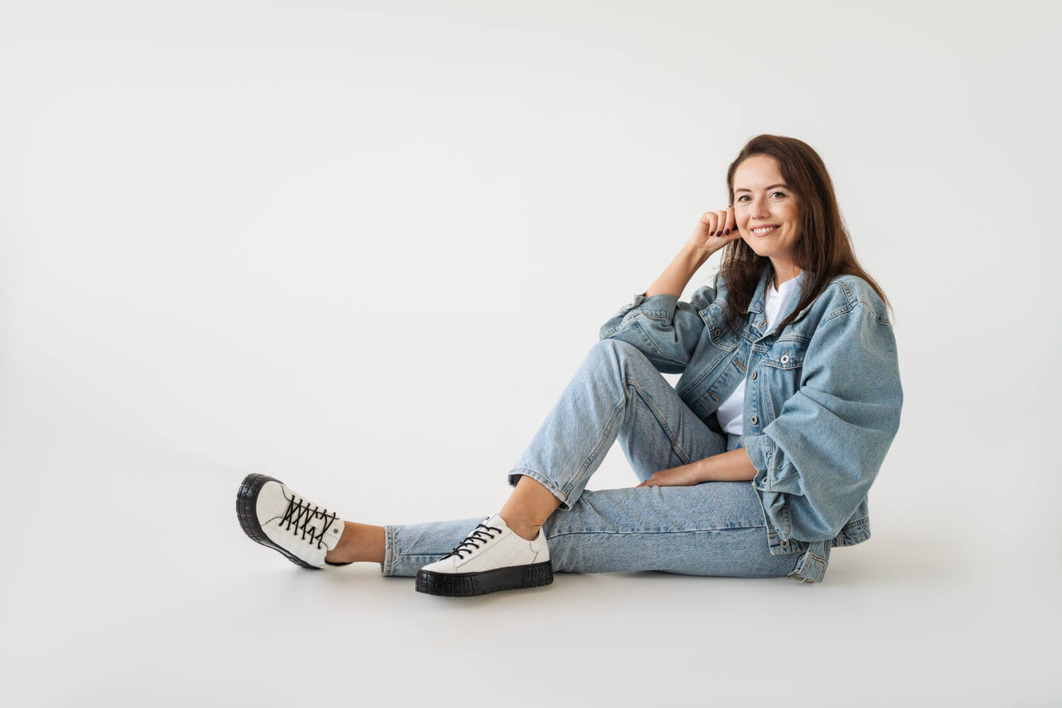 Aké topánky nosiť k džínsom? Navrhujeme, ako vytvoriť úspešné štýly